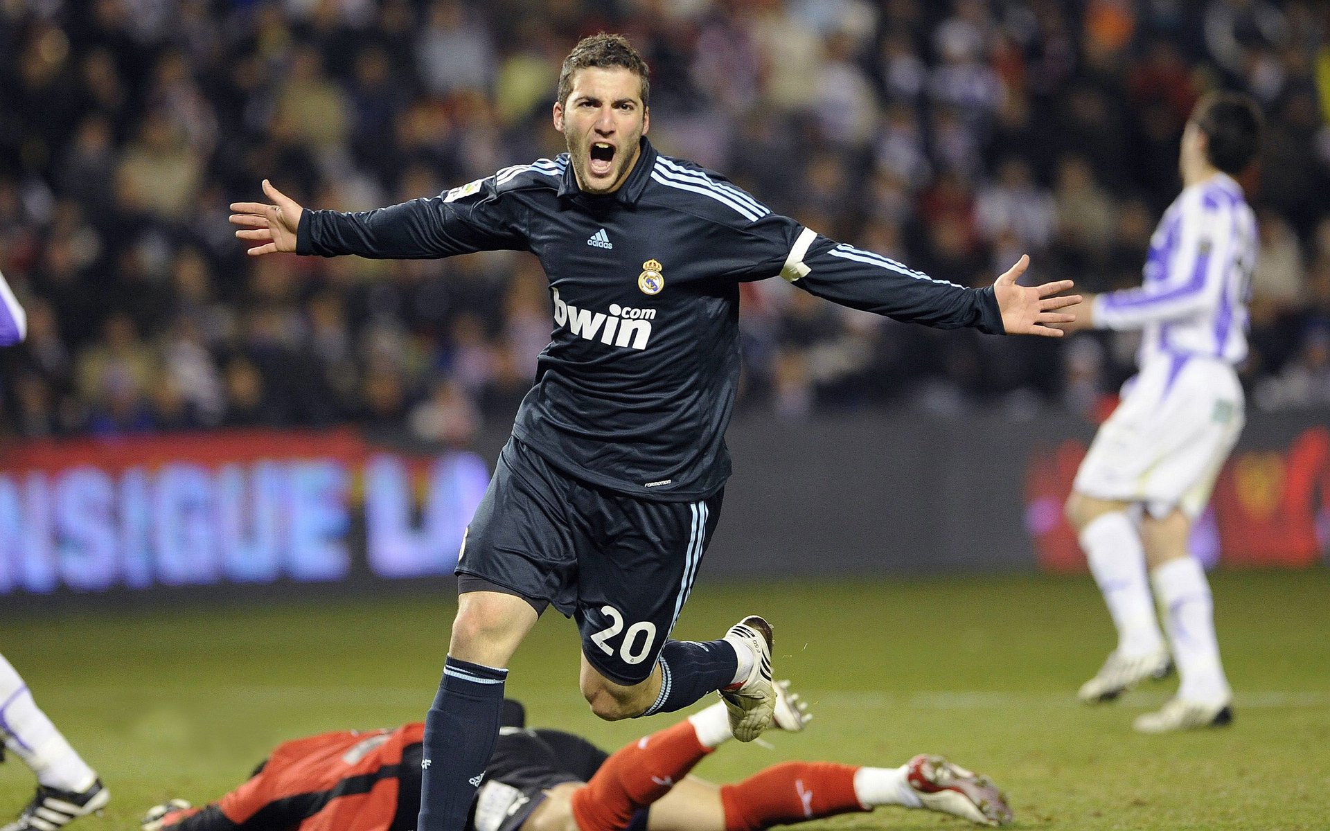 中国篮球从不惧怕任何挑战,中国篮球众人谈